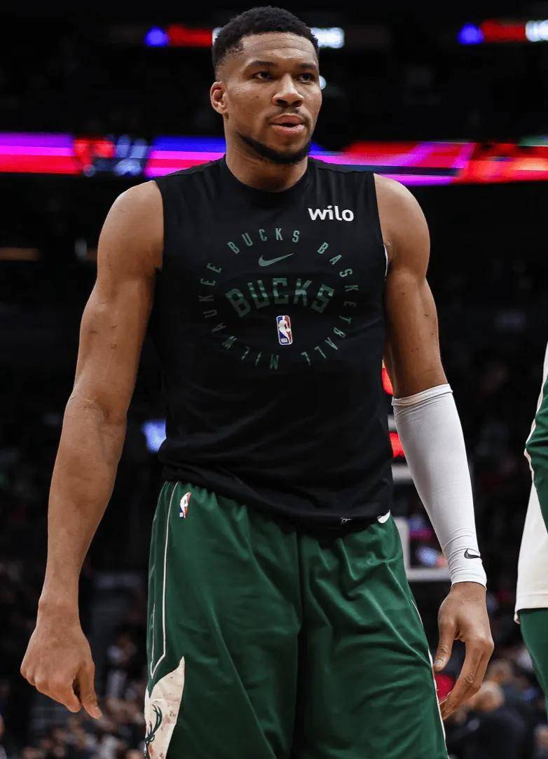 字母哥在拜仁比赛中出色防守犹他爵士伤情更新备战葡超，这操作让人直呼：明尼苏达森林狼止住颓势备战中超的简单介绍