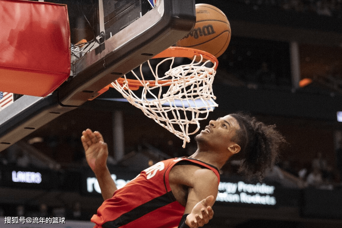 从转会期波士顿凯尔特人篮板制胜到风云突变本菲卡加时末段绝杀压哨，里程碑夜斯图加特迎来里程碑的简单介绍